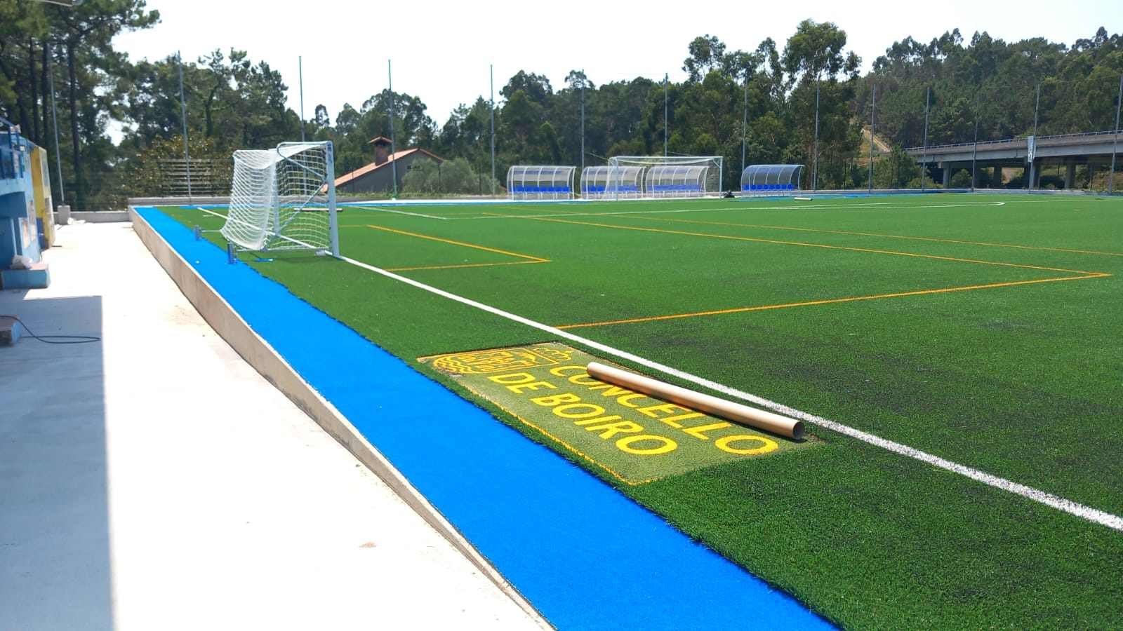 Campo de fútbol de césped artificial CF Escarabote (Boiro)